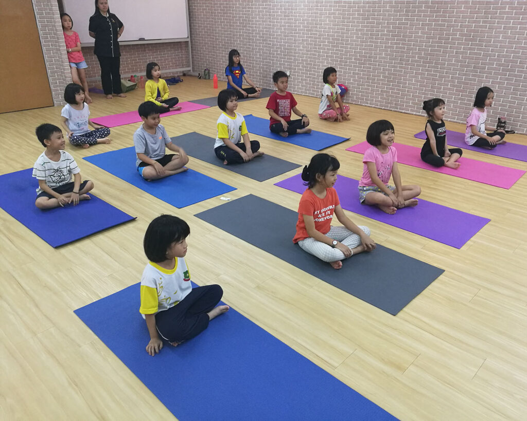 RDE-Puchong-Yoga-Kids-Class