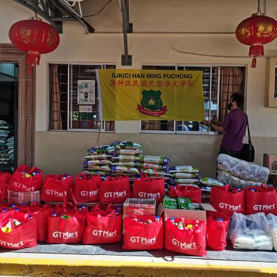 RDE Puchong Han Ming Food Donation